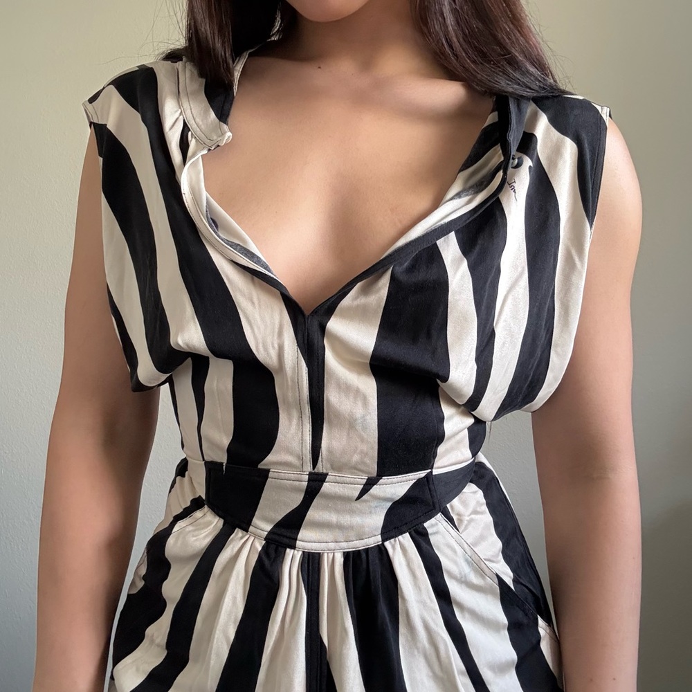 Issa London Striped Silk Dress - Picture 9 of 16